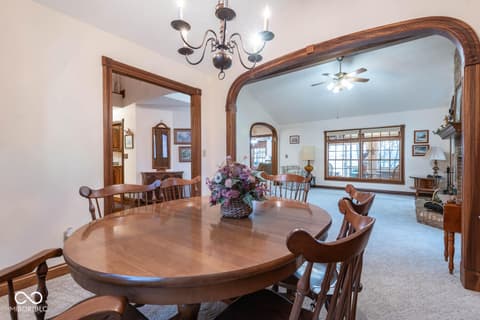 Photo of 8031 E Hardin Ridge Road, Heltonville, IN