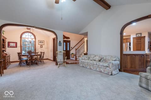 Photo of 8031 E Hardin Ridge Road, Heltonville, IN