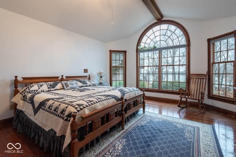 Photo of 8031 E Hardin Ridge Road, Heltonville, IN