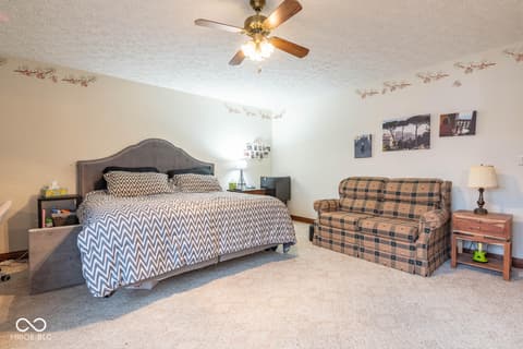 Photo of 8031 E Hardin Ridge Road, Heltonville, IN