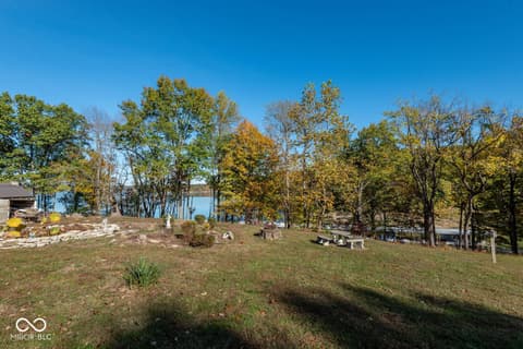 Photo of 8031 E Hardin Ridge Road, Heltonville, IN