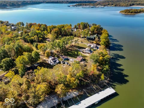 Photo of 8031 E Hardin Ridge Road, Heltonville, IN