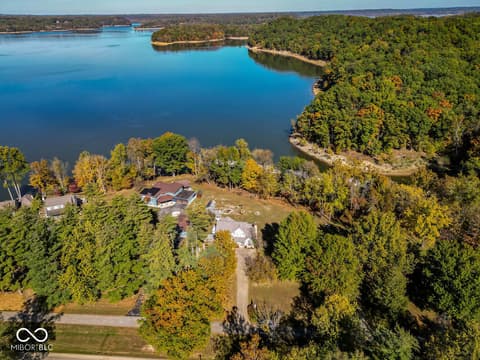 Photo of 8031 E Hardin Ridge Road, Heltonville, IN