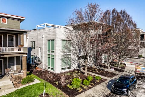 Photo of 932 Broadway Street, Indianapolis, IN