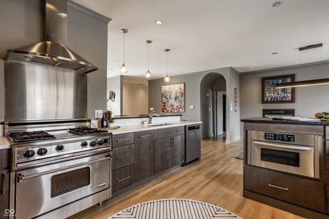 Photo of 932 Broadway Street, Indianapolis, IN