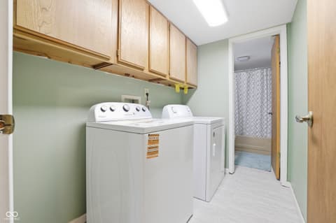 Photo of 7319 Prairie Lake Drive, Indianapolis, IN