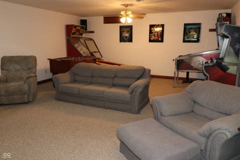 Photo of 6366 S County Road 100 W, Greensburg, IN