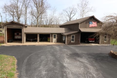Photo of 6366 S County Road 100 W, Greensburg, IN