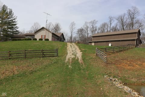 Photo of 6366 S County Road 100 W, Greensburg, IN