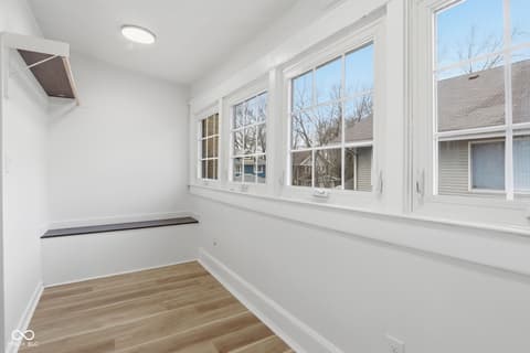 Walk In Closets — 3825 Carrollton Avenue, Indianapolis, IN