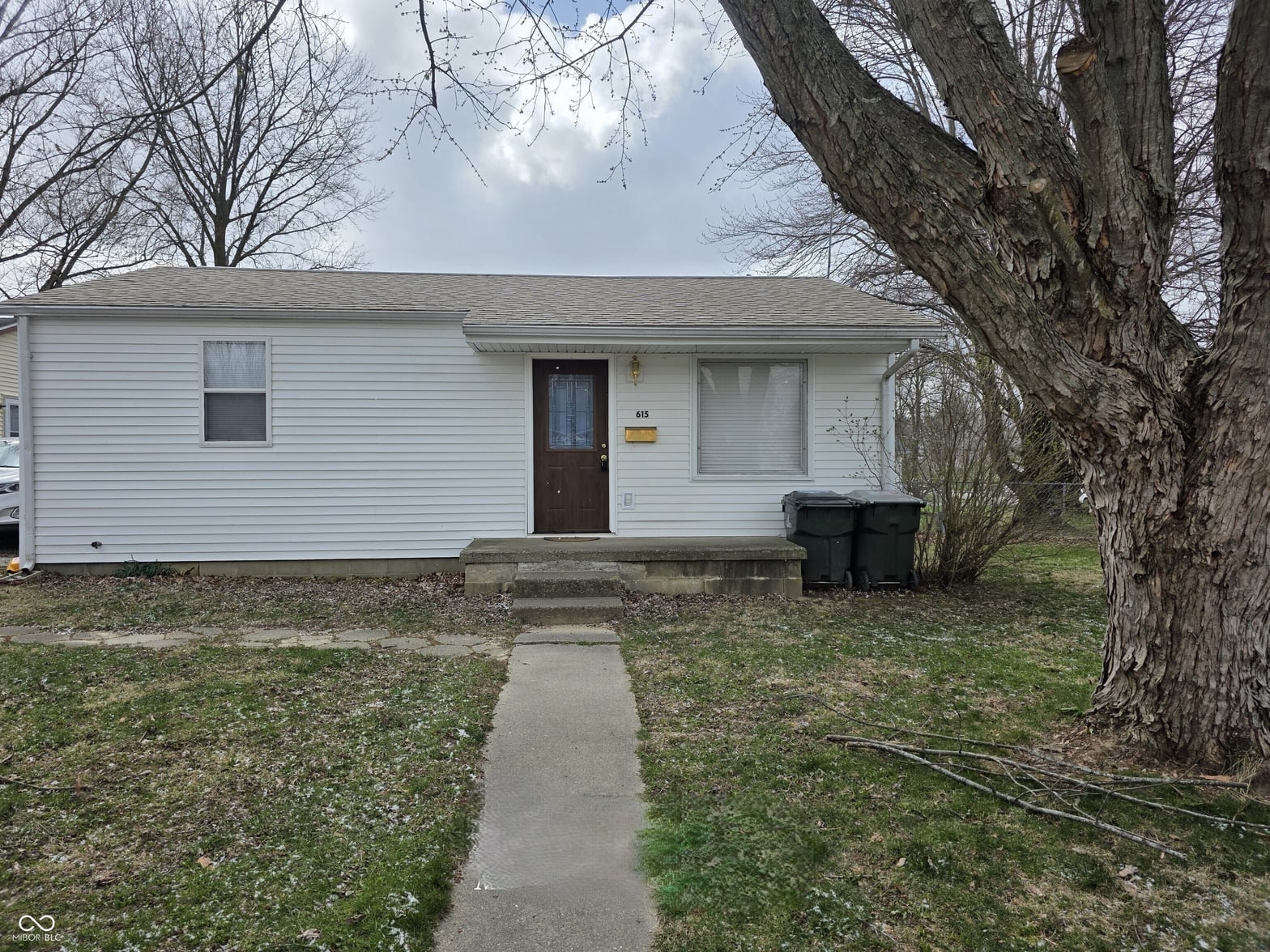 Front exterior at 615 E Mobley Drive, Greensburg, IN