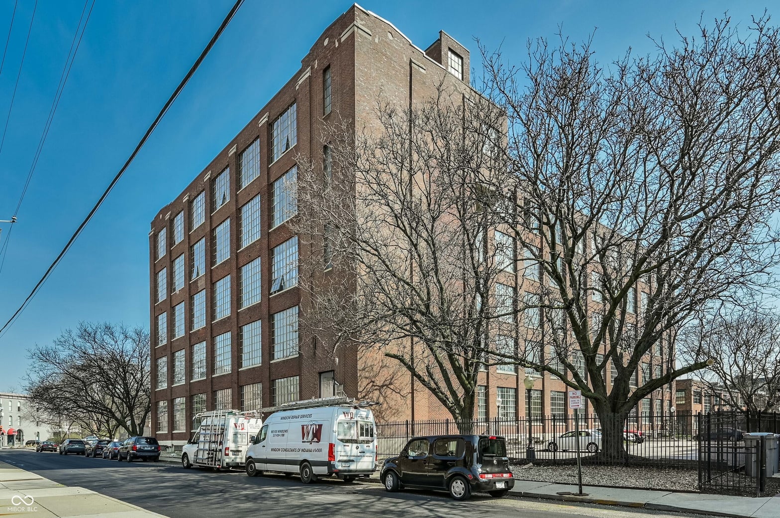 Photo of 611 N Park Avenue, Indianapolis, IN