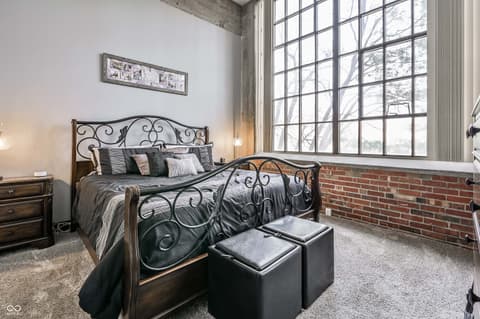 Photo of 611 N Park Avenue, Indianapolis, IN