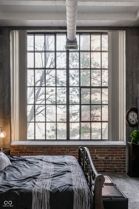 Photo of 611 N Park Avenue, Indianapolis, IN