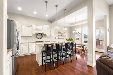 Photo of 1935 Brookfield Court, Columbus, IN