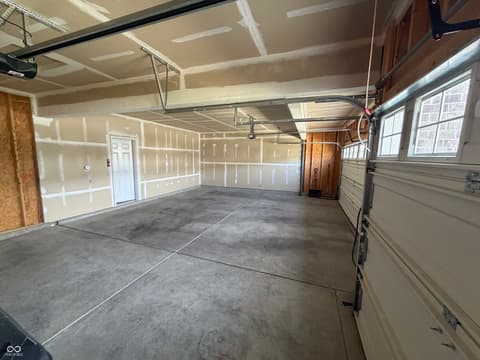 Garage at 4030 Omaha Drive, Bargersville, IN
