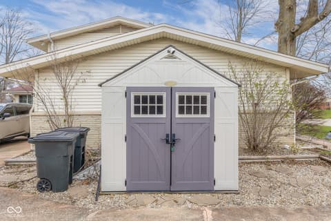 Photo of 4206 Ridgeway Avenue, Columbus, IN