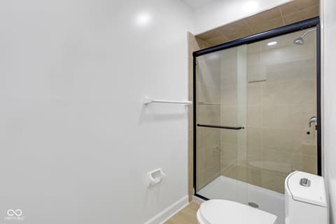 Primary bathroom at 3141 Citadel Court, Indianapolis, IN