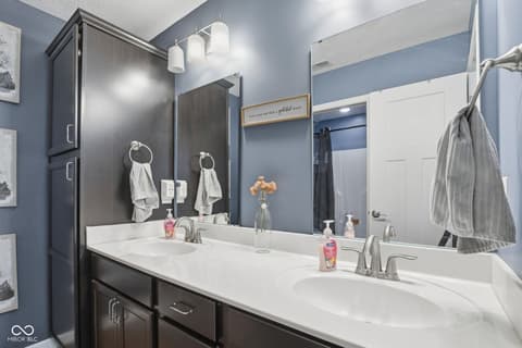 Photo of 948 Foxglove Street, Lebanon, IN