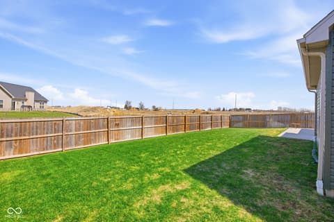 Photo of 948 Foxglove Street, Lebanon, IN