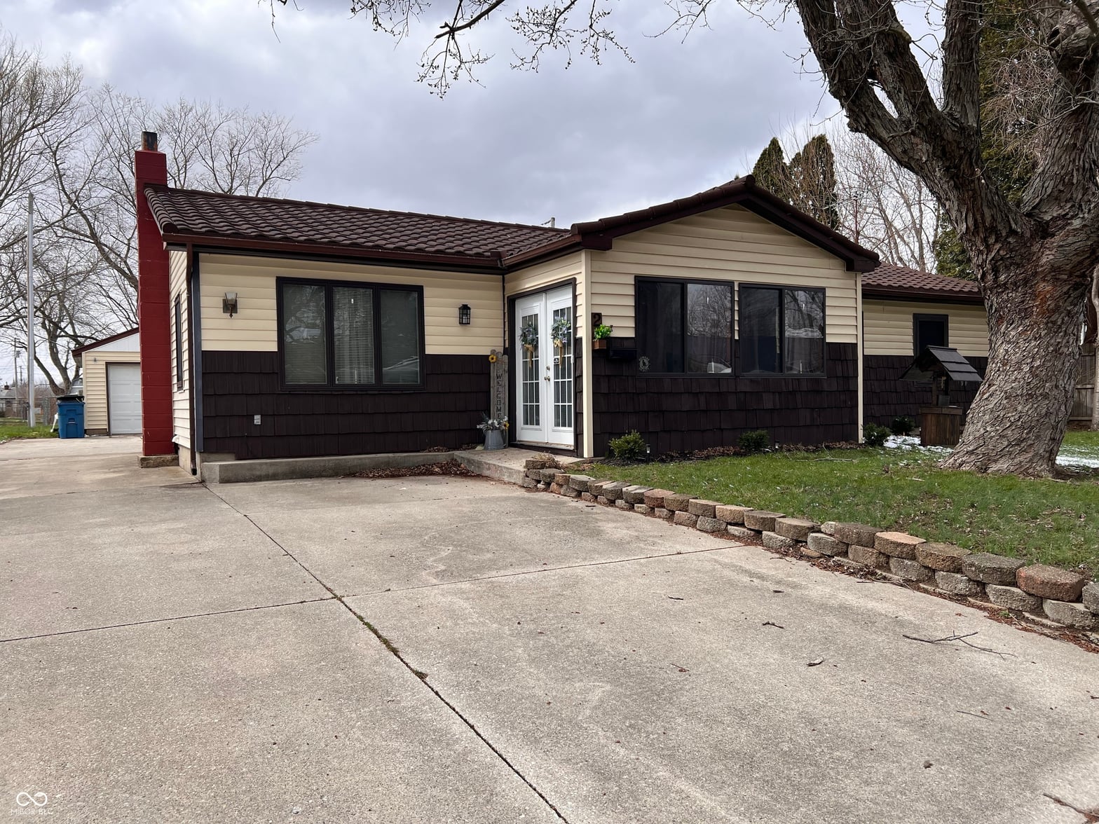 Photo of 2 Walden Drive, Gas City, IN