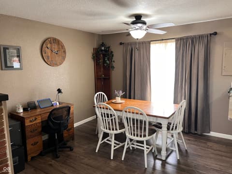 Photo of 2 Walden Drive, Gas City, IN