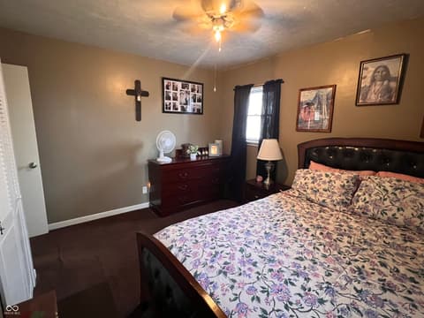 Photo of 2 Walden Drive, Gas City, IN