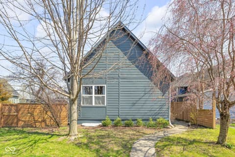 1645 Carrollton Avenue