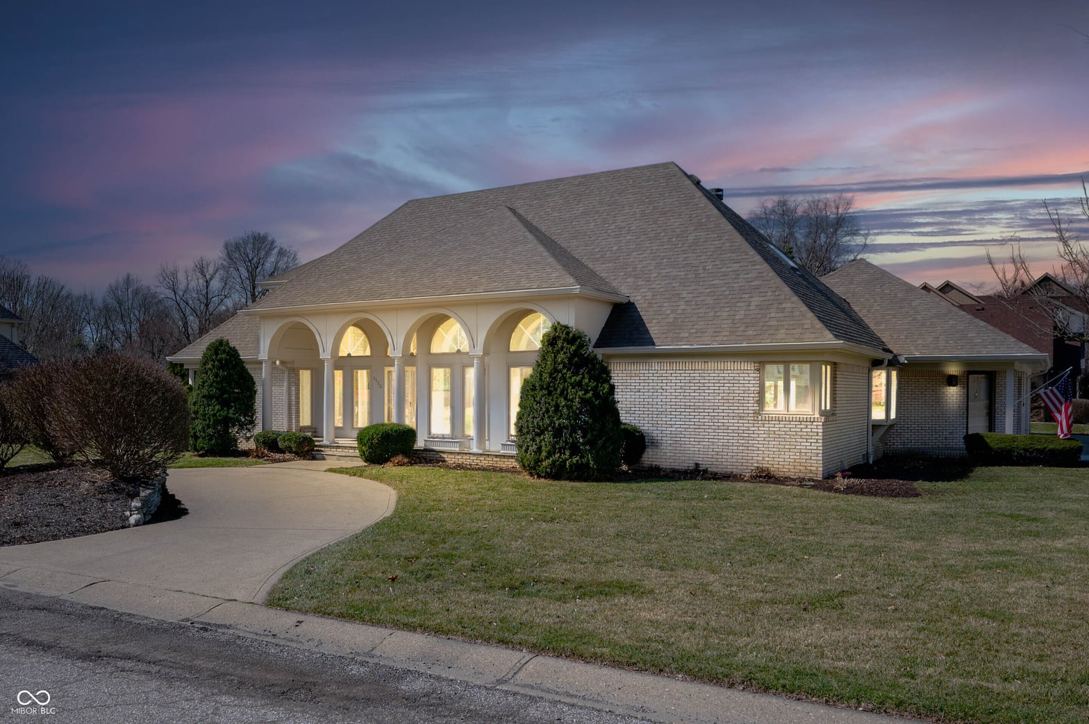 Front exterior at 6520 Forrest Commons Boulevard, Indianapolis, IN