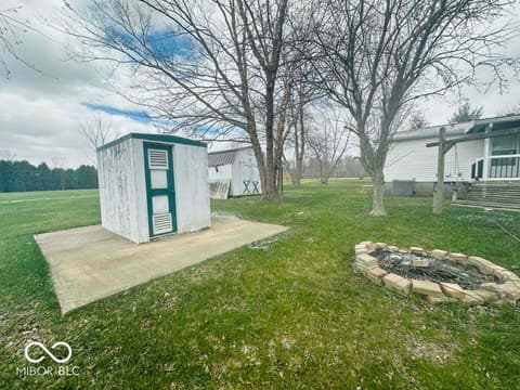 Photo of 5810 E State Road 56, Salem, IN