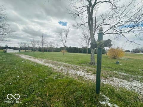 Photo of 5810 E State Road 56, Salem, IN