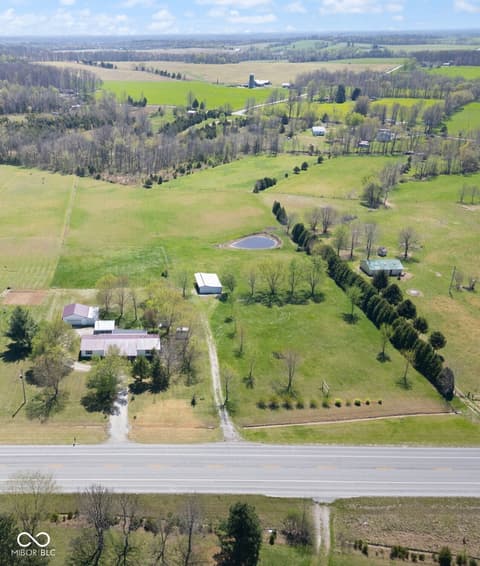 Photo of 5810 E State Road 56, Salem, IN