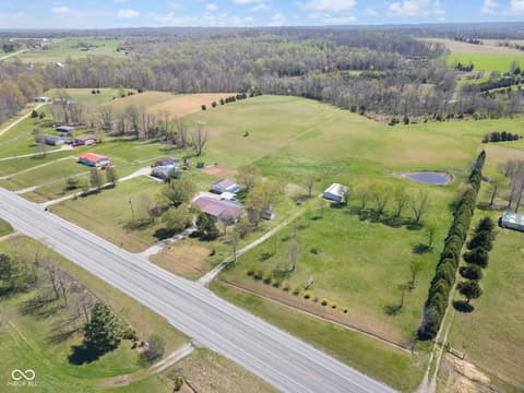 Photo of 5810 E State Road 56, Salem, IN