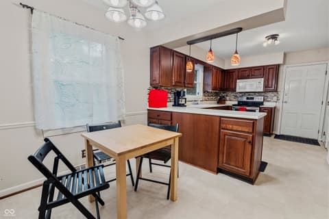 Photo of 1538 Pittwood Drive, Indianapolis, IN