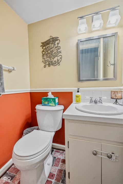 Photo of 1538 Pittwood Drive, Indianapolis, IN