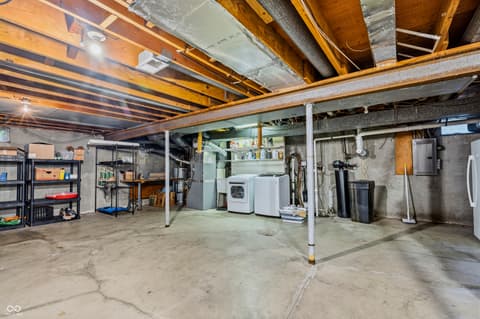 Photo of 1538 Pittwood Drive, Indianapolis, IN
