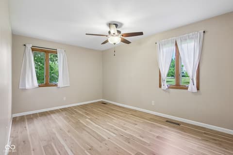 Photo of 2440 E County Road 300 S, Danville, IN