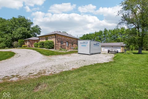 Photo of 2440 E County Road 300 S, Danville, IN