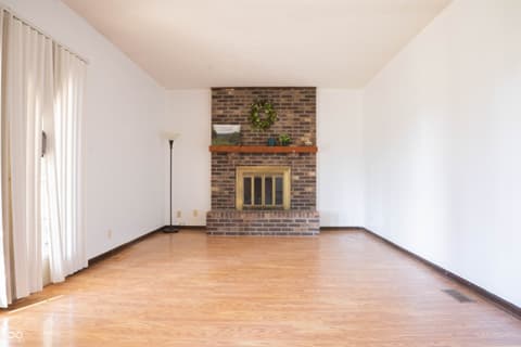 Photo of 8306 Corkwood Drive, Indianapolis, IN