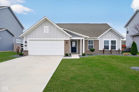 5515 Woods Pointe Drive