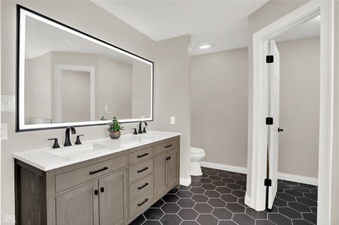 Primary bathroom at 7419 Franklin Parke Boulevard, Indianapolis, IN