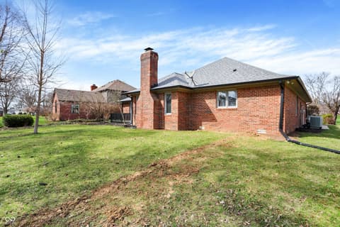 Yard at 7419 Franklin Parke Boulevard, Indianapolis, IN
