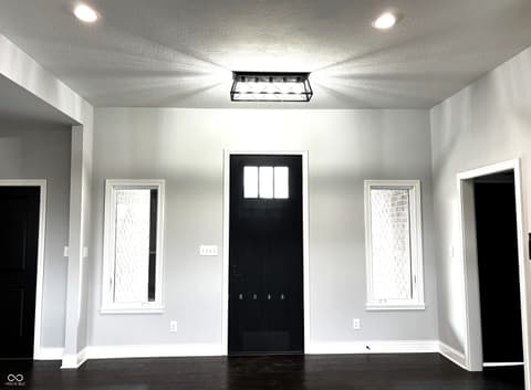 Foyer at 1292 Foxview Court, Franklin, IN