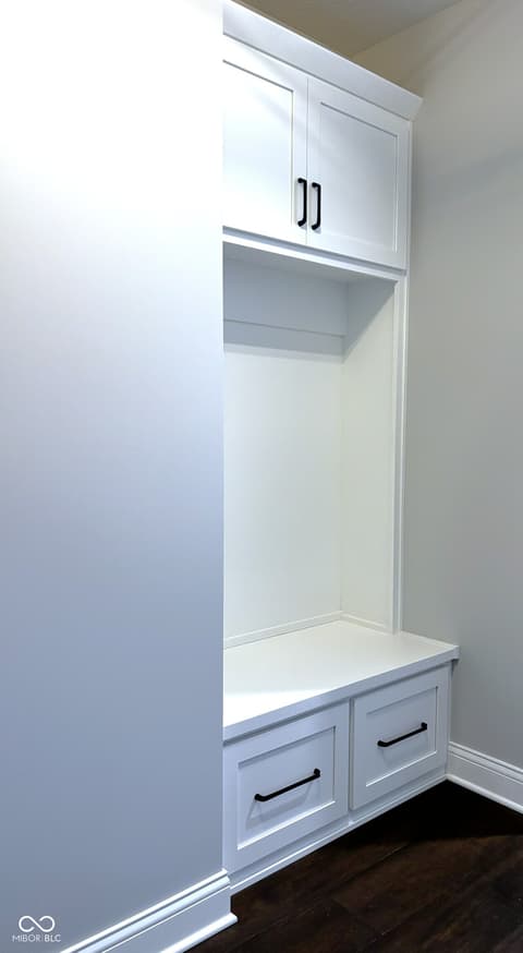 Laundry room at 1292 Foxview Court, Franklin, IN