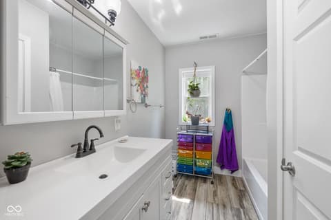 Photo of 8130 E Lake Shore Drive, Rockville, IN