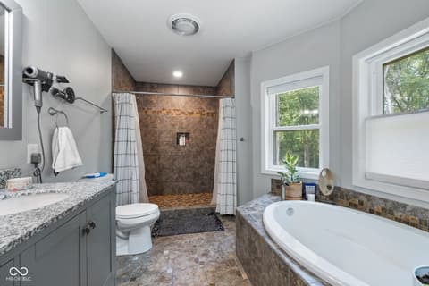 Photo of 8130 E Lake Shore Drive, Rockville, IN