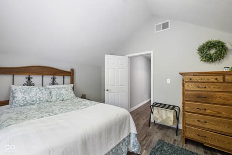 Photo of 8130 E Lake Shore Drive, Rockville, IN