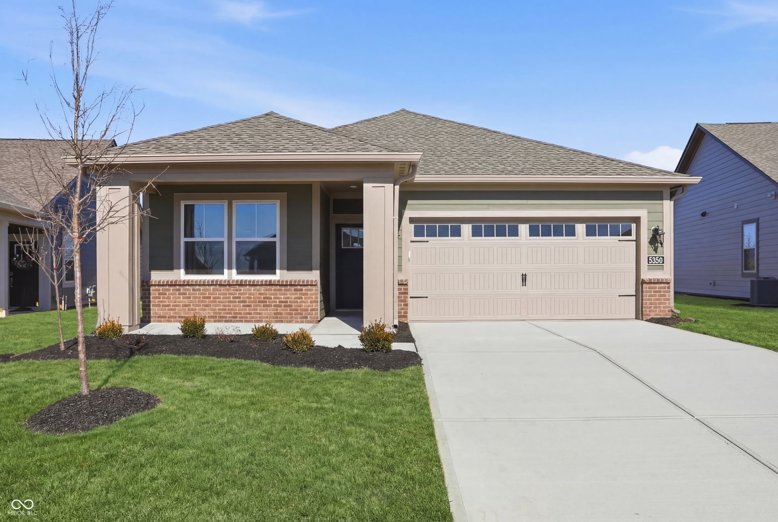 Photo of 5350 Foxley Park Lane, Avon, IN