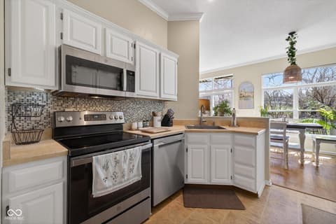 Photo of 712 E Moss Creek Drive, Bloomington, IN