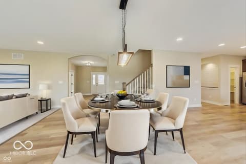 Photo of 7604 Brownstone Court, Greenfield, IN